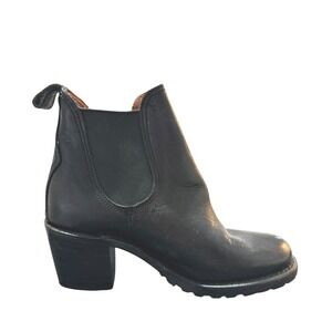 Frye‎ Black Leather Sabrina Chelsea Lug Sole Block Heel Western Boots Women 7.5
